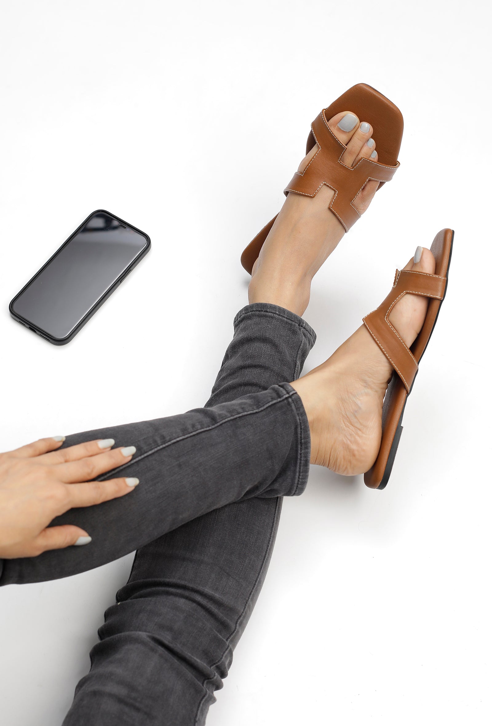 Bark Brown Cruelty Free Leather Sliders